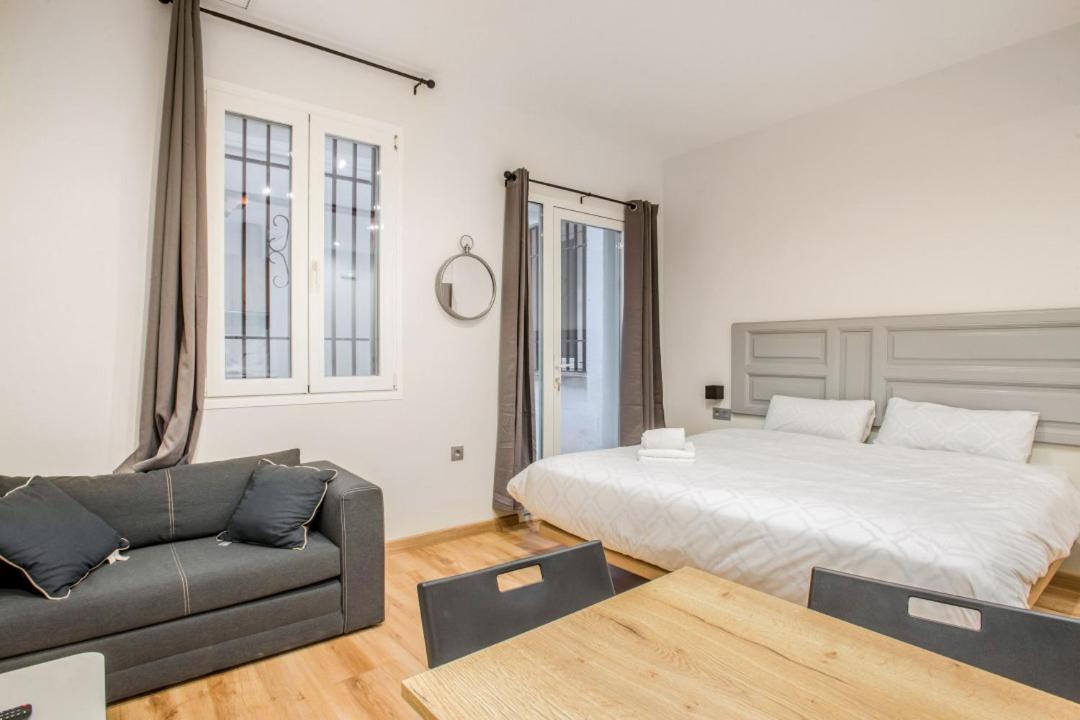 1 Bedroom 1 Bathroom Furnished - Justicia - Cozy - Mintystay Madrid Exterior photo